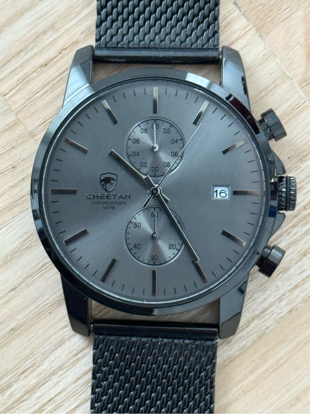 Cheetah Chronograph Men’s Watch Black Dial Black Stainless Case Mesh Bracelet